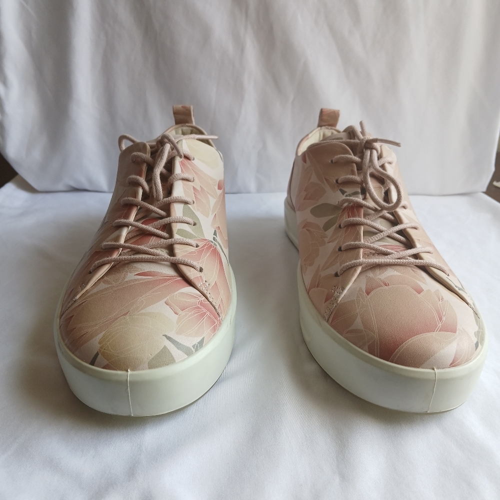 Ecco Women's Soft 8 Comfort Sneakers Size 40